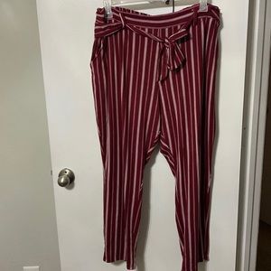 Red/ stripe size 3x ankle length pants